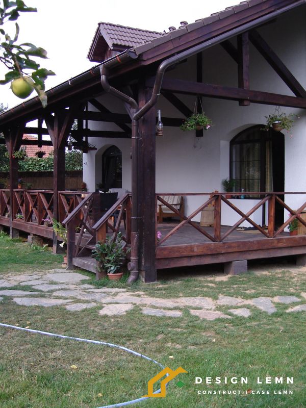 Solid wood terraces Cirtisoara